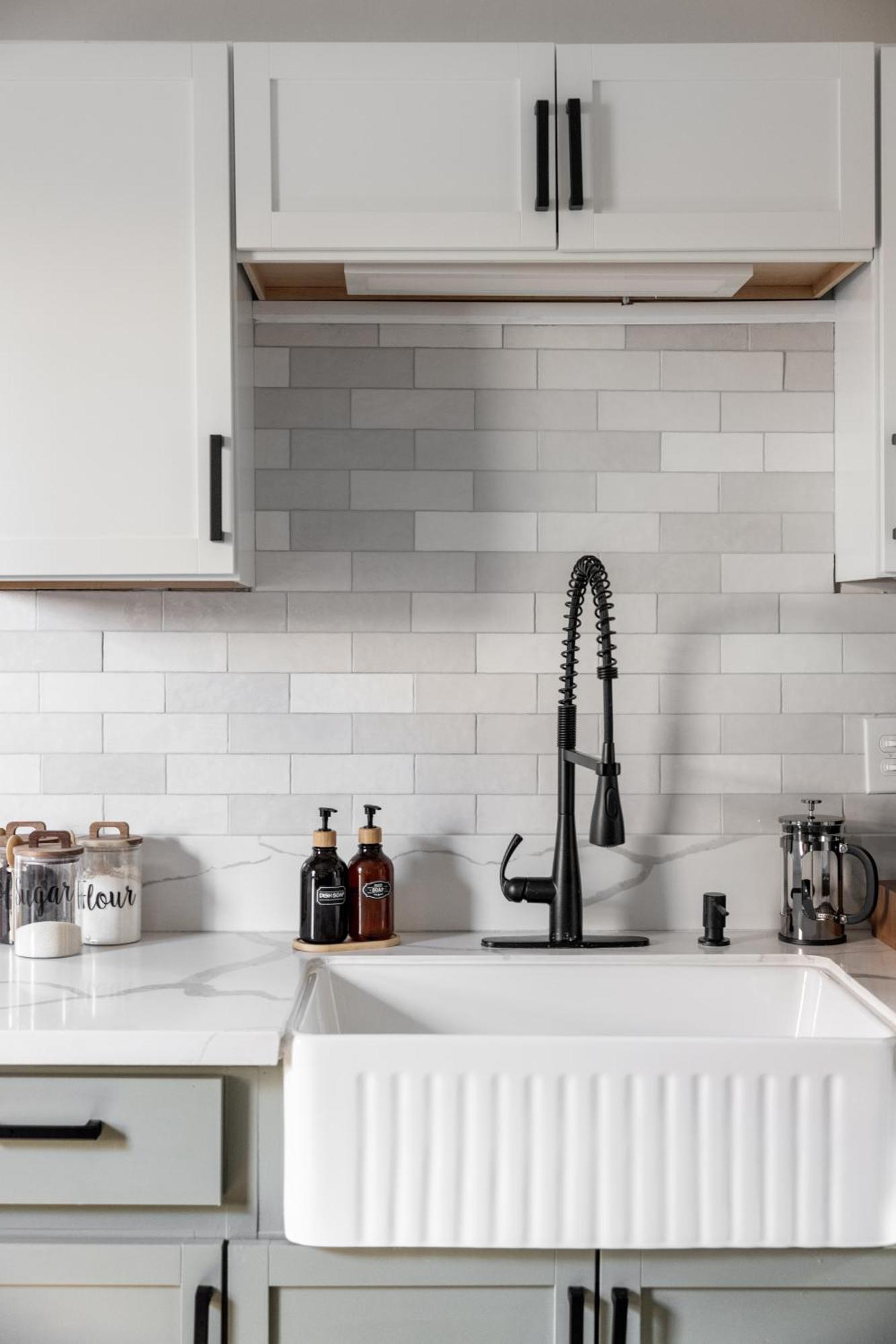 Appartement Mid-Century Modern Retreat In Little Italy à Cleveland Extérieur photo